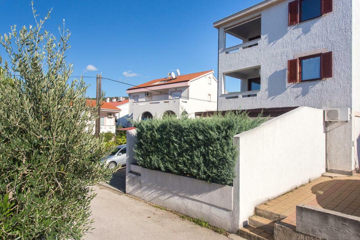 1-Bedroom Apartment With Loggia In Punat Island Krk מראה חיצוני תמונה